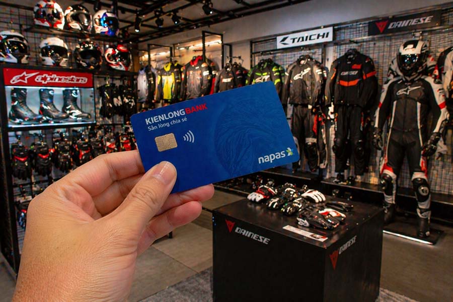 rut-tien-the-tin-dung-tan-binh-4